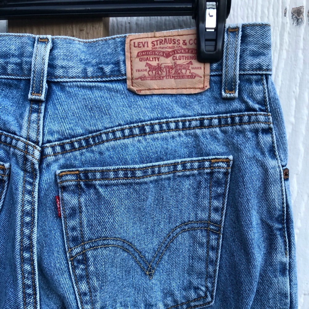 Women’s Levi's Light Blue Denim Jeans